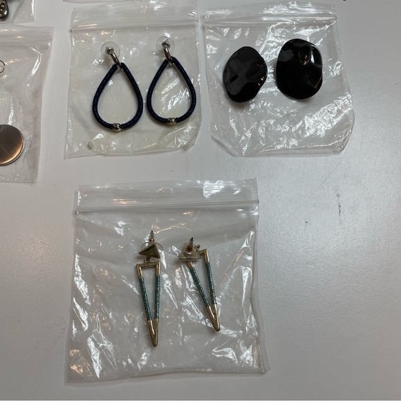 Marlyn Schiff 16 Pairs of Earrings Huge Lot NWOT Warehouse Direct - Picture 5 of 8